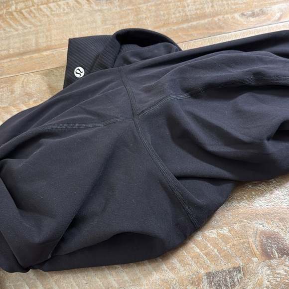 Lululemon fold over joggers - Picture 5 of 14